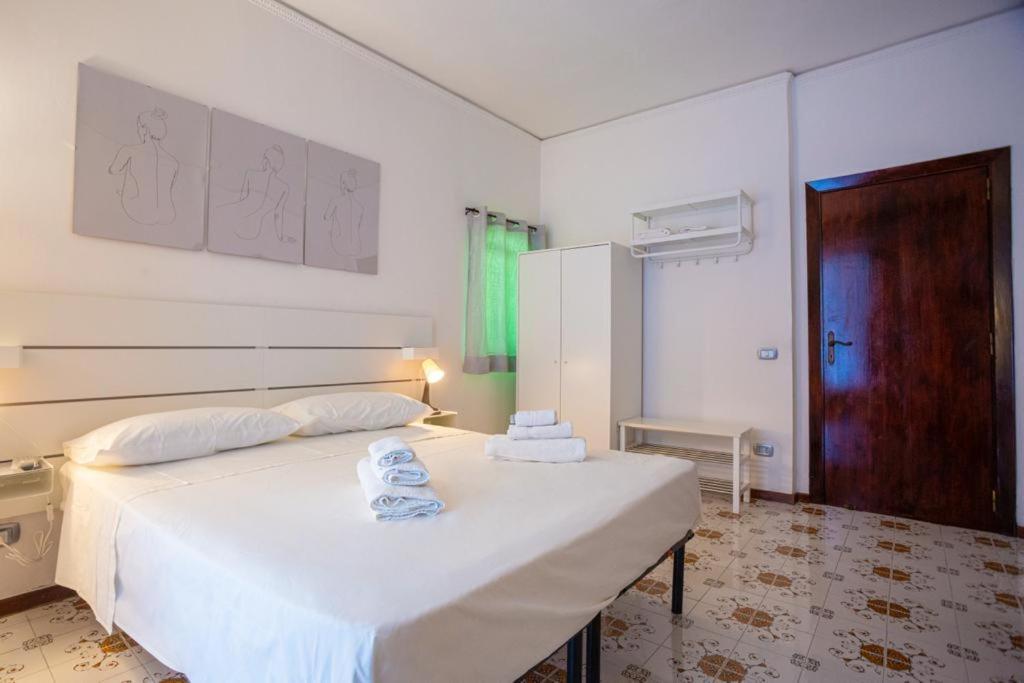 Villa Rosa Rooms Иския Екстериор снимка