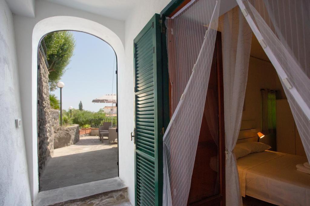 Villa Rosa Rooms Иския Екстериор снимка